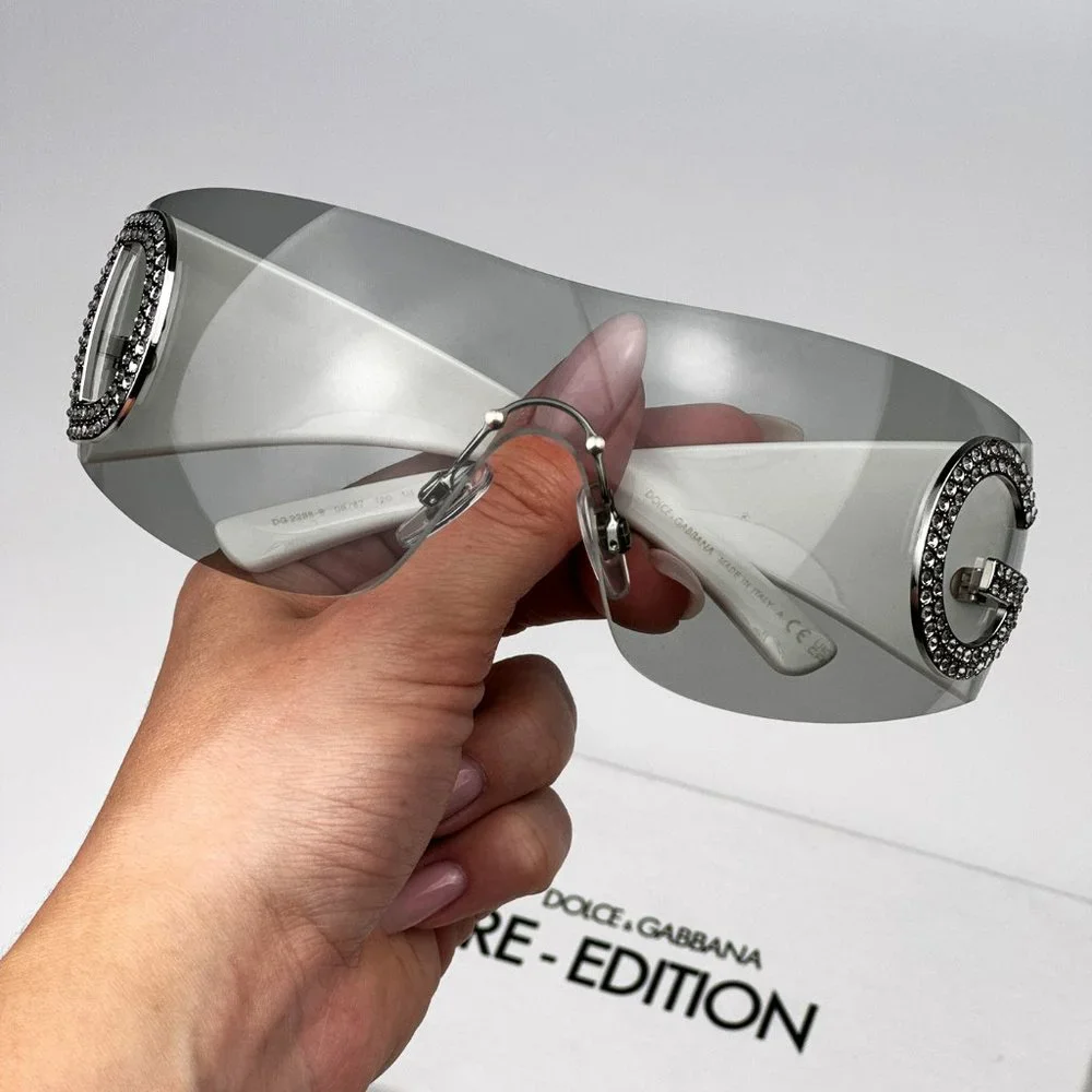 D&G DG2298B 06/87 Sunglasses Light Grey Rimless Pillow Women